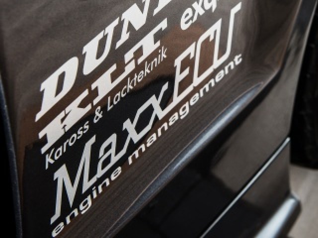 1235--maxxecu_sticker--01