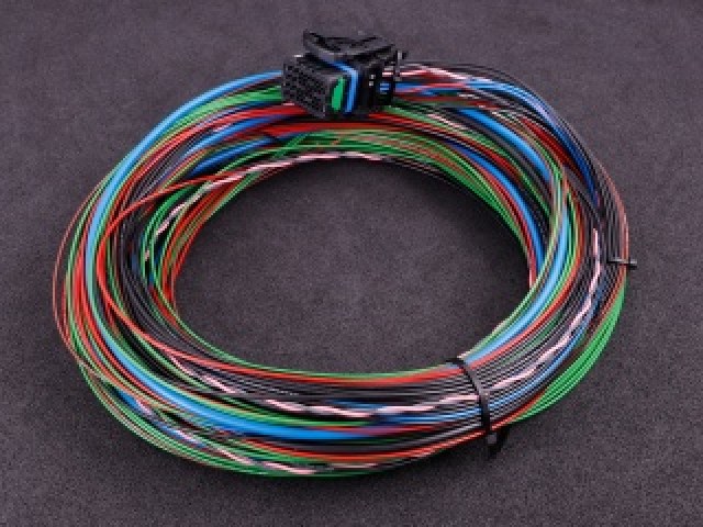 1467--maxxecu_pro_harrness_connector4--019